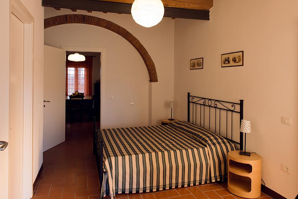Agriturismo Poggio Agli Ulivi Riotorto Exteriör bild